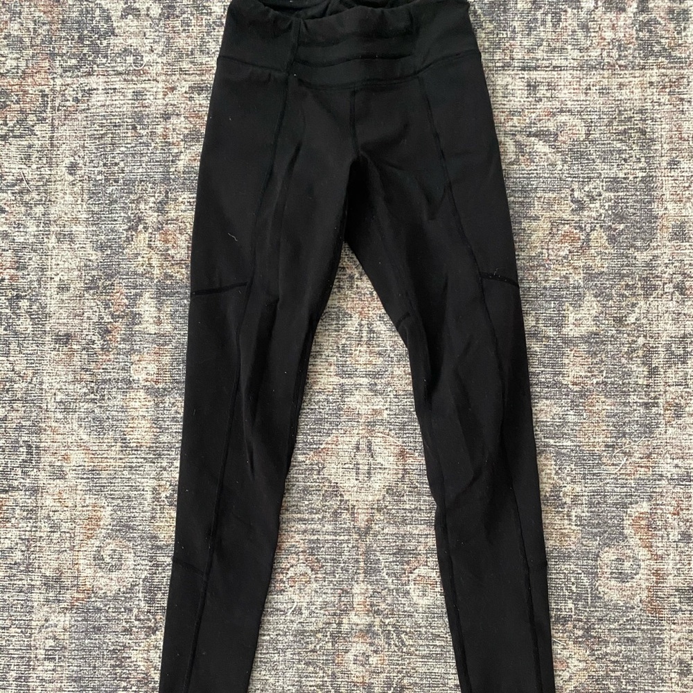 Lucy black leggings
